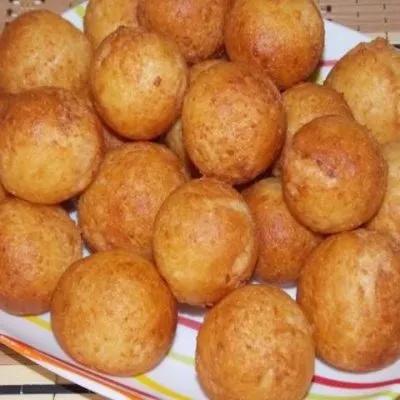 чорні макарони
