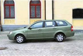 Chevrolet lacetti народна улюблениця