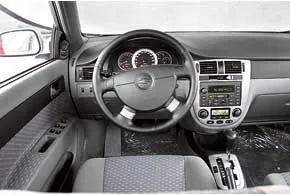Chevrolet lacetti народна улюблениця