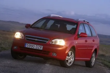 Chevrolet lacetti ціни, відгуки, фото, салон, відео, тест-драйв, огляд (chevrolet) Chevrolet lacetti ціни, відгуки, фото, салон, відео, тест-драйв, огляд