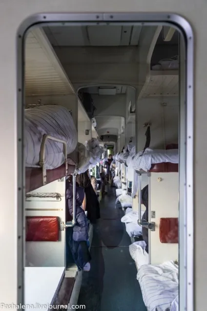 Чотири доби в плацкарті, або 20 міфів про довгій поїздці на поїзді