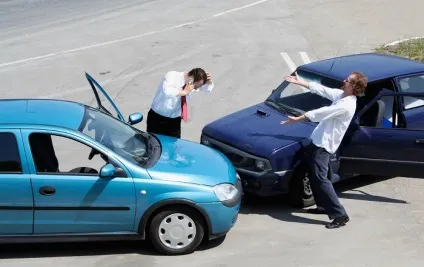 Що робити, якщо підставили на дорозі - перші правила (дорозі) Що робити, якщо підставили на дорозі - перші правила
