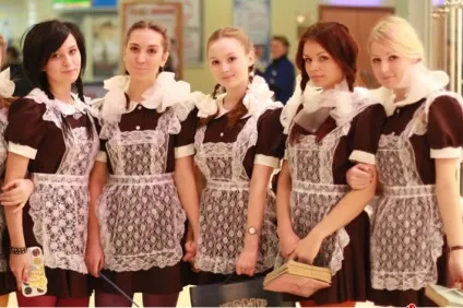 Що носять школярі різних народів світу (шкільна форма) Що носять школярі різних народів світу
