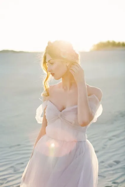 10 Б'юті-секретів для річної нареченої () 10 Б'юті-секретів для річної нареченої