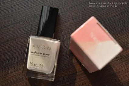 Avon modern romance collection nail enamel and 5 in 1 nail treatment (відгук фото Свотч) Avon modern romance collection nail enamel and 5 in 1 nail treatment