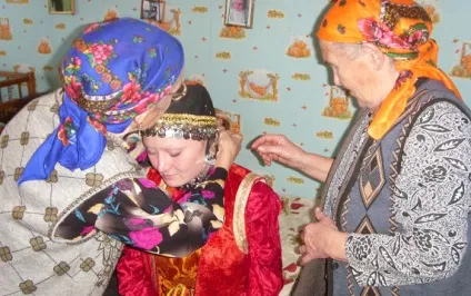 Башкирська весілля традиції і звичаї, наряди молодят, фото і відео (традиції) Башкирська весілля традиції і звичаї, наряди молодят, фото і відео
