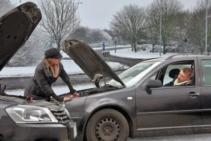 Автомобільний акумулятор
