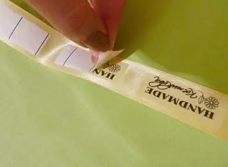 Блог городянки як зробити бирку для одягу своїми руками (своїми) Блог городянки як зробити бирку для одягу своїми руками