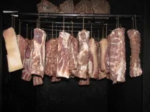 Чим відрізняється холодне копчення продуктів від гарячого опис нюансів процесу копчення (холодну) Чим відрізняється холодне копчення продуктів від гарячого опис нюансів процесу копчення