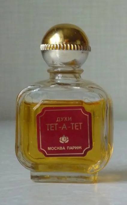 Чим пахли наші мами «червона Київ» та інші легендарні аромати ссср - beauty club (москва) Чим пахли наші мами «червона Київ» та інші легендарні аромати ссср - beauty club