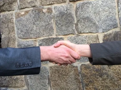 Що необхідно дізнатися, перш ніж найняти веб-дизайнера (хороші навички спілкування) Що необхідно дізнатися, перш ніж найняти веб-дизайнера