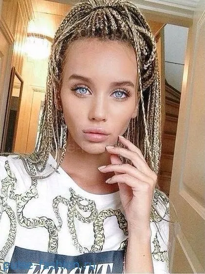 Як вплести стрічку і нитки в косу, pulse fashion (Тепер поділіть волосся) Як вплести стрічку і нитки в косу, pulse fashion