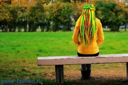 Як вплести стрічку і нитки в косу, pulse fashion (косу) Як вплести стрічку і нитки в косу, pulse fashion