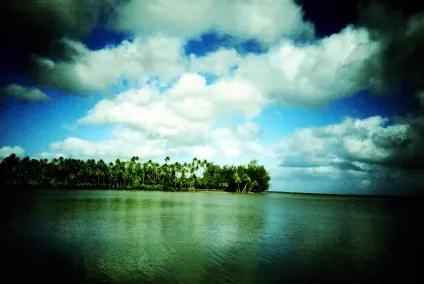 Як живеться в раю · lomography (живеться) Як живеться в раю · lomography