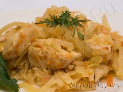 Капуста тушкована з курячою грудкою - шикарне блюдо при всій своїй простоті! (страва) Капуста тушкована з курячою грудкою - шикарне блюдо при всій своїй простоті!