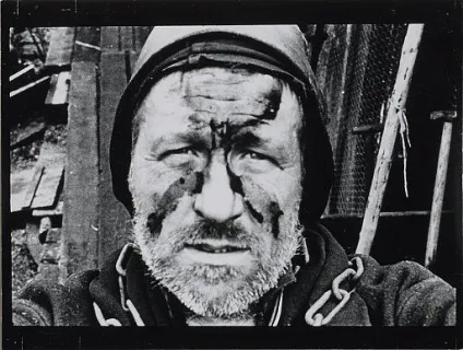 Як живеться в раю · lomography (будь-якому іншому місці) Як живеться в раю · lomography