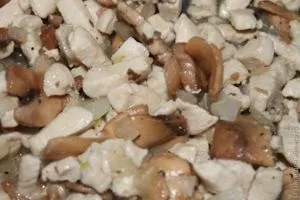 Картопляні тарталетки з куркою і грибами (тарталетки) Картопляні тарталетки з куркою і грибами