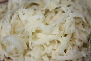 Картопляні тарталетки з куркою і грибами (курка з грибами під сиром) Картопляні тарталетки з куркою і грибами