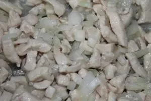 Картопляні тарталетки з куркою і грибами (картопляні) Картопляні тарталетки з куркою і грибами