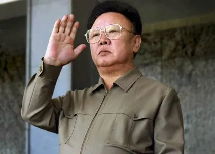 Кім чен ір (kim jong-il) біографія, фото, особисте життя і його син (біографія) Кім чен ір (kim jong-il) біографія, фото, особисте життя і його син