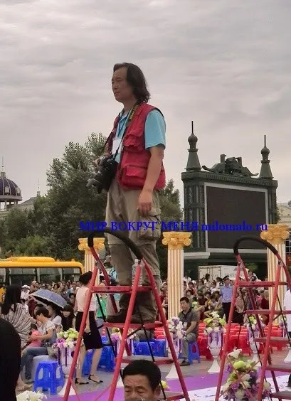 Колективна весілля в Цзяінь (ч (весілля) Колективна весілля в Цзяінь (ч