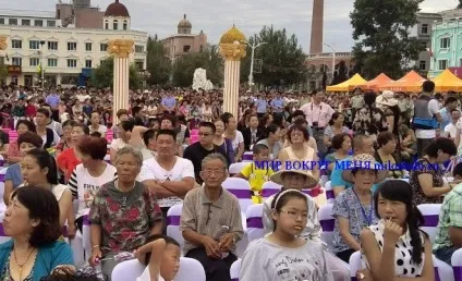 Колективна весілля в Цзяінь (ч (весілля) Колективна весілля в Цзяінь (ч