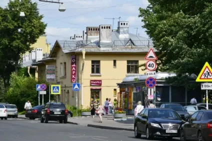 Книжковий ярмарок в дк їм 1 (метро) Книжковий ярмарок в дк їм 1