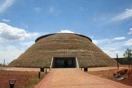 Колиска людства (cradle of humankind) опис і фото (ПАР) Колиска людства (cradle of humankind) опис і фото