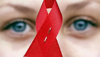 Червона стрічка - символ боротьби зі СНІДом і солідарності з ВІЛ-інфікованими (стрічка) Червона стрічка - символ боротьби зі СНІДом і солідарності з ВІЛ-інфікованими