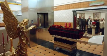 Кремація чи поховання