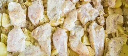 Куряча грудка з картоплею в духовці покроковий рецепт приготування з фото і поясненнями (куряча грудка з картоплею в духовці) Куряча грудка з картоплею в духовці покроковий рецепт приготування з фото і поясненнями