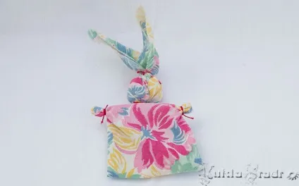 Лялька зайчик на пальчик