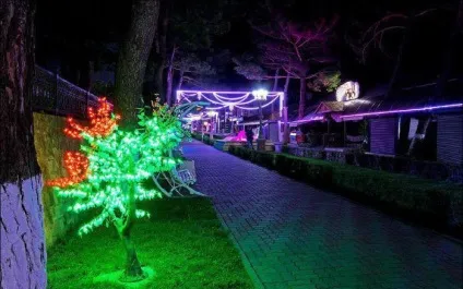 Куди сходити в Кабардинці цікаві місця, опис та відгуки (цікаві) Куди сходити в Кабардинці цікаві місця, опис та відгуки
