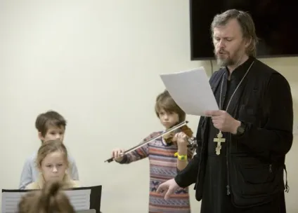 Квартира, лікарня, інтернат - всюди різдвяна радість (акції «Даруй радість) Квартира, лікарня, інтернат - всюди різдвяна радість