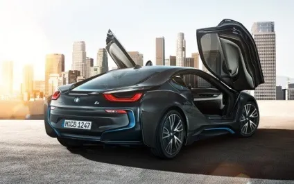 Історія компанії bmw як автомобілі бренду стали одними з кращих, відео (літаках обладнаних двигунами) Історія компанії bmw як автомобілі бренду стали одними з кращих, відео