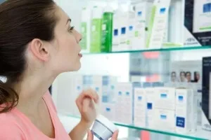 Лікувальна косметика для проблемної шкіри