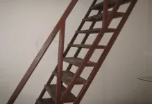 Сходи в льох своїми руками фото як зробити своїми руками, зручна з дерева, в цегельний (льох) Сходи в льох своїми руками фото як зробити своїми руками, зручна з дерева, в цегельний
