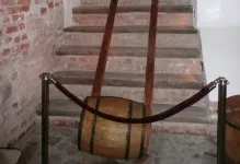 Сходи в льох своїми руками фото як зробити своїми руками, зручна з дерева, в цегельний (сходи) Сходи в льох своїми руками фото як зробити своїми руками, зручна з дерева, в цегельний