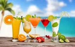 Літні охолоджуючі напої кращі домашні рецепти (літні напої рецепти з фото) Літні охолоджуючі напої кращі домашні рецепти