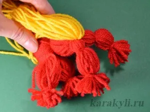 Конячка з ниток, каракулі