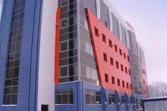 Лінеарні панелі в обробці будівель