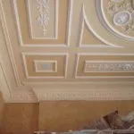 Кращий клей для стельового плінтуса купити або приготувати (стельового) Кращий клей для стельового плінтуса купити або приготувати