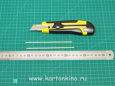 Мрія хлопчаків картонний гараж з підйомними воротами (гараж) Мрія хлопчаків картонний гараж з підйомними воротами