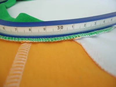 Майстер-клас обробка горловини футболки - ярмарок майстрів - ручна робота, handmade (майстер-клас) Майстер-клас обробка горловини футболки - ярмарок майстрів - ручна робота, handmade