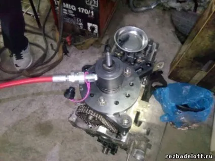 Мерседес спринтер зняття форсунок cdi common rail - резьбаделофф (закисла) Мерседес спринтер зняття форсунок cdi common rail - резьбаделофф