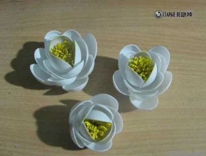 Мк лілія з пластикових одноразових ложок (лілія з ложок майстер клас) Мк лілія з пластикових одноразових ложок