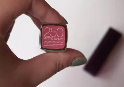 Мої помади maybelline color sensational і блиск для губ maybelline color sensational luscious (maybelline) Мої помади maybelline color sensational і блиск для губ maybelline color sensational luscious
