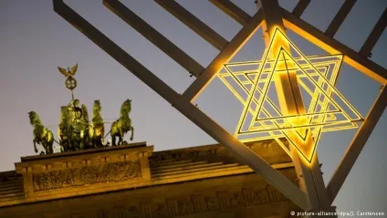 Написи на рейхстазі, туристу на замітку, dw (пам'ятка) Написи на рейхстазі, туристу на замітку, dw