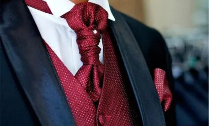 Чоловік хустку, як атрибут стильного чоловіка (чоловіки) Чоловік хустку, як атрибут стильного чоловіка