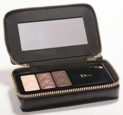 Набір для макіяжу dior holiday couture collection smoky palette eyes (помада) Набір для макіяжу dior holiday couture collection smoky palette eyes